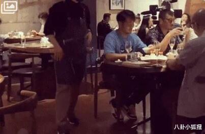 大S|同桌聚餐好友曝大S夫妇恩爱细节:互相都很照顾,男方是很真心的人