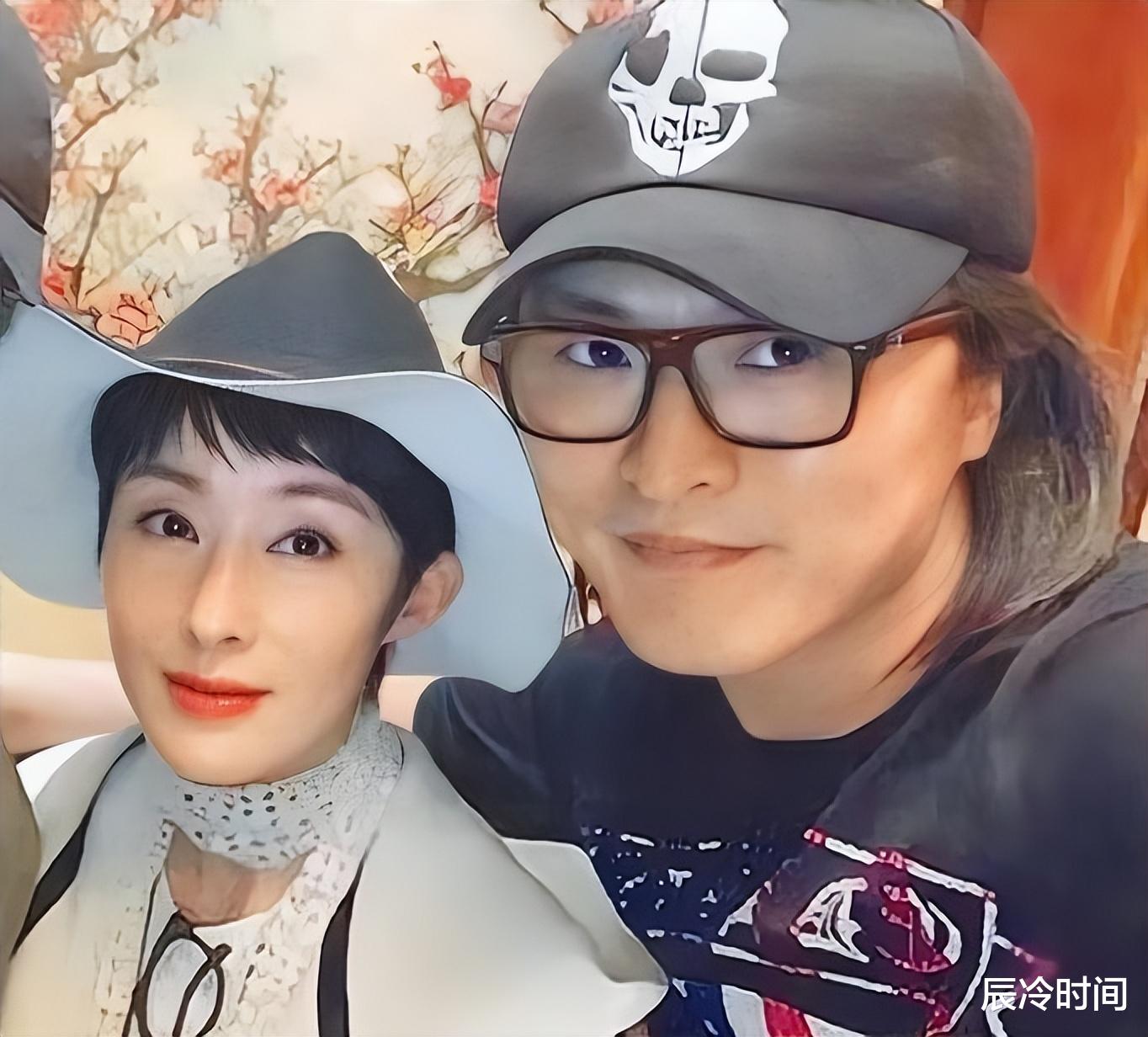 张敏|张敏：被向华胜追爱十年，54岁无儿无女，如今情感状况如何了？