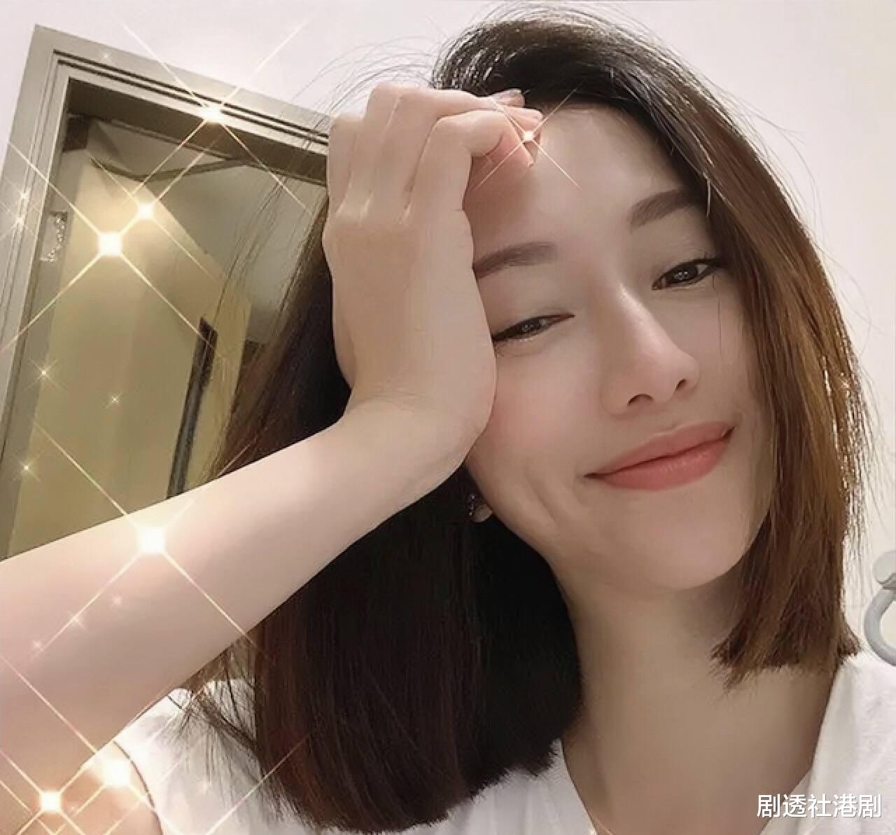 王秀琳|香港知名女星罕见出镜依旧风韵犹存！多段感情无缝连接，曾投诉遭同剧男星强吻