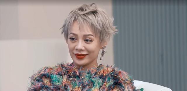 于文文 看完浪姐3的各位！感觉于文文酷、拽吗？但是千万不要学