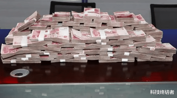 薪水|那些年薪200万的人，每天都在做什么？