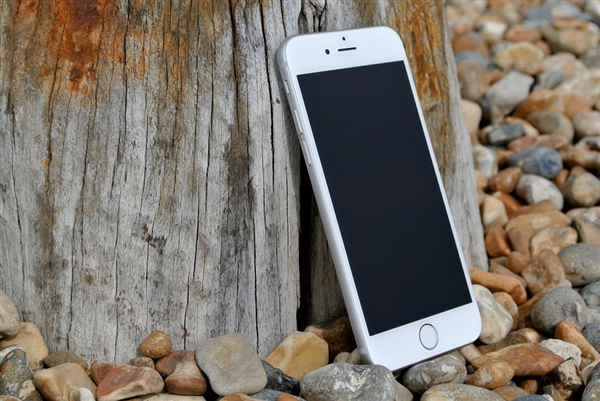 iphone6|苹果全面放弃一代神机