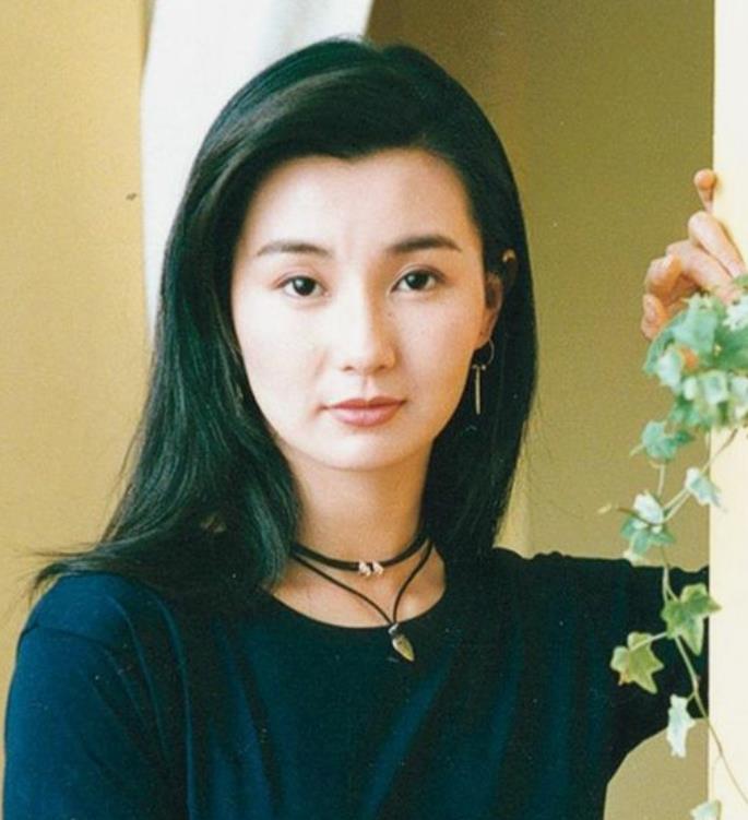 娱乐圈|从1982到2022,中国娱乐圈40年的审美变化,是进步还是退步?