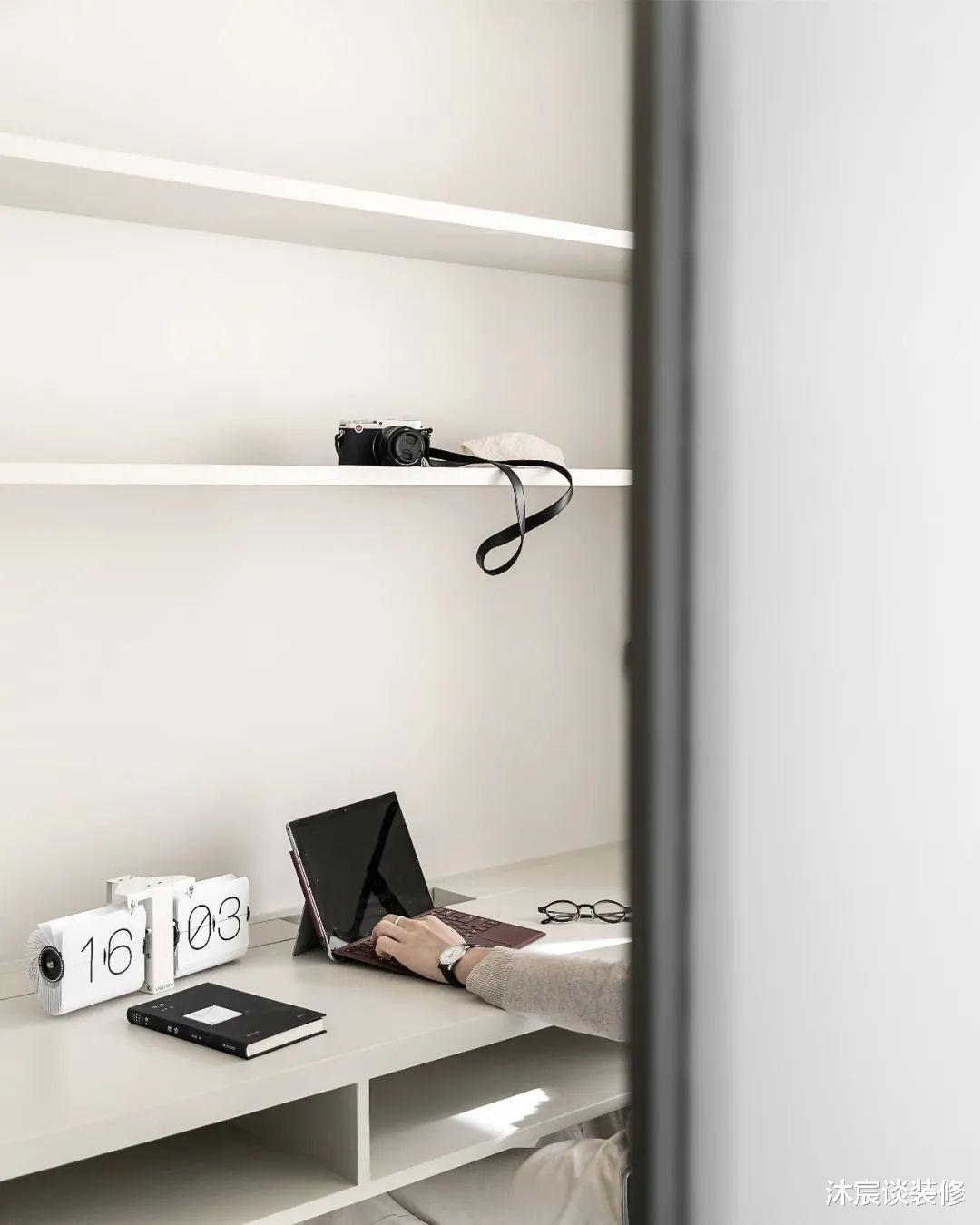 95后的独居生活，用微水泥打造106㎡空间，整洁安静，好高级