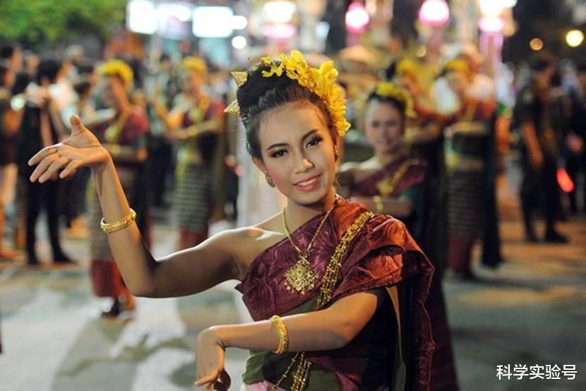 导游|泰国特色“导游”服务：白天是导游，晚上是女友，玩了都不想走