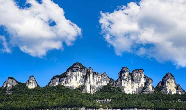 青城山|川渝两个5A景区，联手免门票限时开放，是夏季避暑好去处