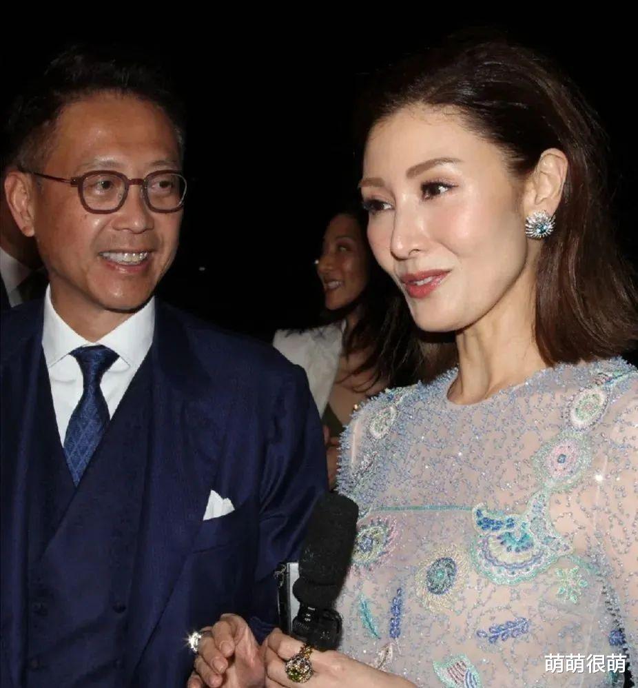 李玟|18位中老年女星素颜照曝光,谁冻龄谁老了一目了然