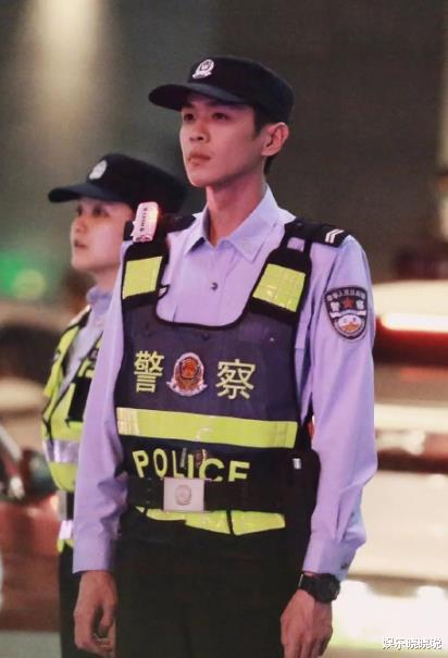 张若昀|定档央八!张若昀携手白鹿上演《警察荣誉》,再现“制服诱惑”