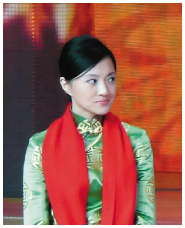 “小品公主”金玉婷：5登春晚火遍全国后，为何沦落至精神病院？