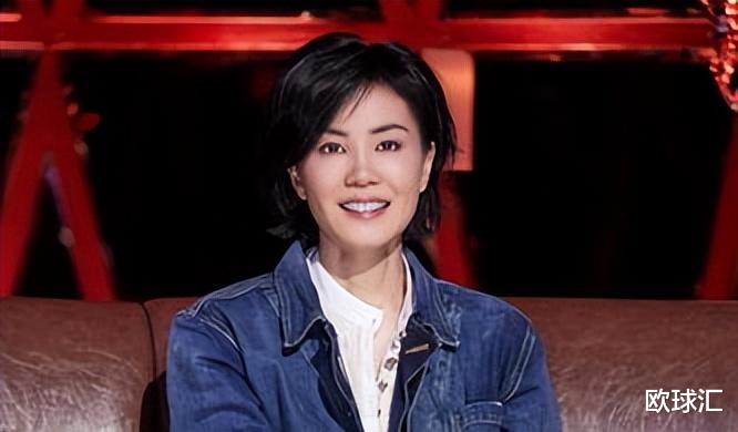 明星|为啥明星爱“捞金”?看看周笔畅的菜刀,林俊杰的板鞋就知道了