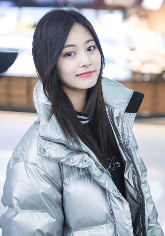 blackpink|TWICE统治韩流市场，BLACKPINK统治国际市场，五代女团太难出头了