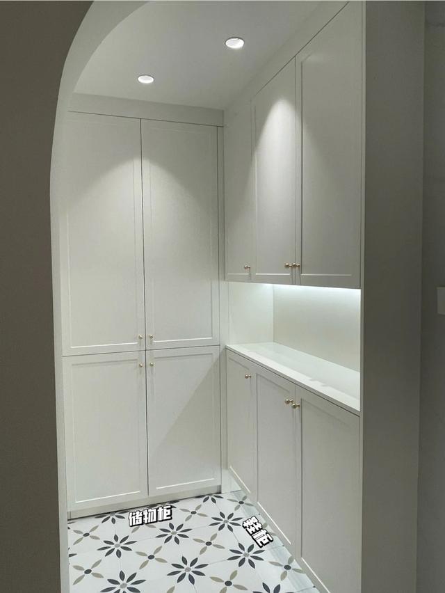 90后独居女孩的家,因太会布置而走红,网友:这是每个女孩的梦想