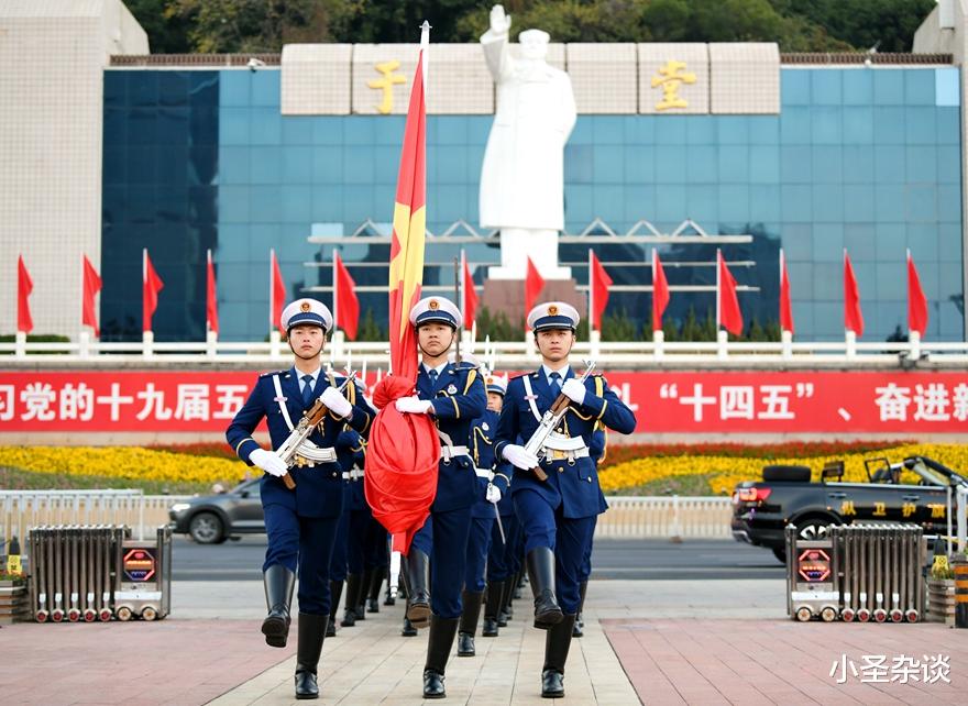 国旗护卫队不一定是武警,军改后,福州国旗护卫队依旧是消防组建