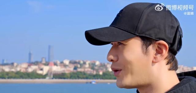 底线|黄晓明：为家乡出一把力，在探亲假期间免费为青岛录制城市宣传片