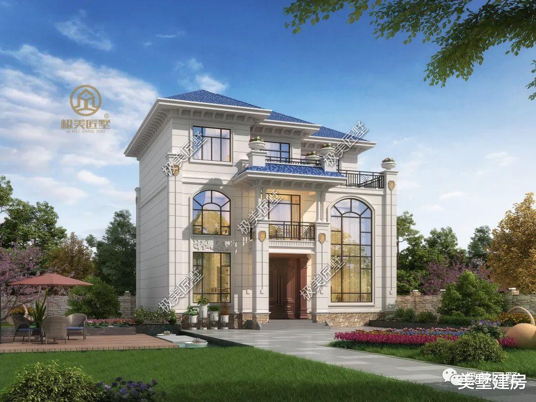 大落地窗设计的三层简欧别墅,外面景色一览无云,来看看吧!