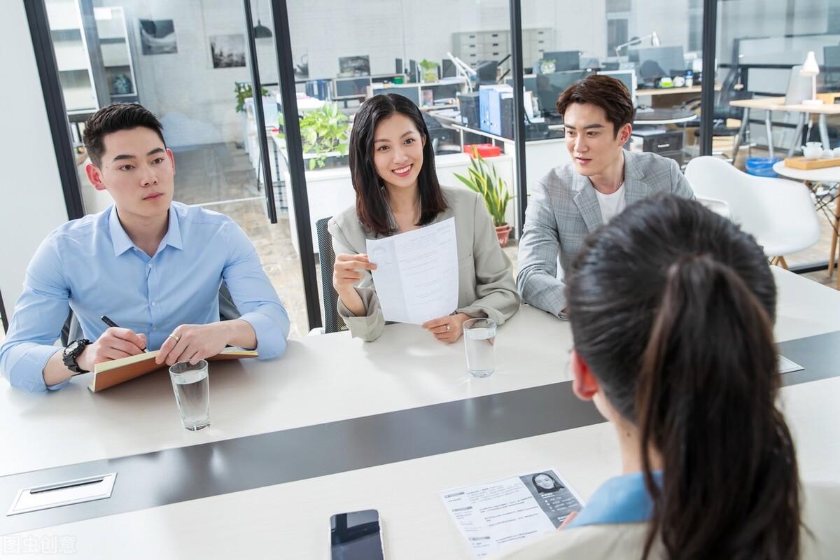 河北|梦想10万月薪的00后，惨遭董明珠戳破？背后真相可能你也不知道