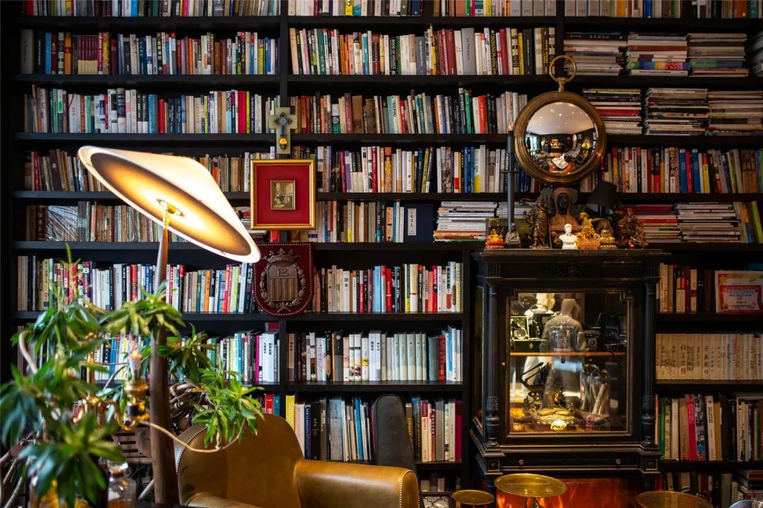 珠江新城|在欧洲回收工地废铁,带回900平艺术别墅