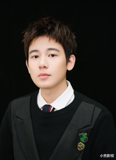 王岳伦|何炅,王岳伦,胡先煦,李易峰,小花!