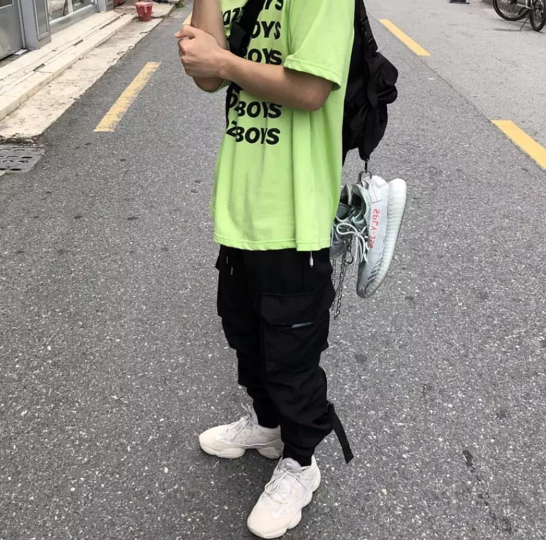 电光紫之后，Pantone公布的流行色是啥来头？