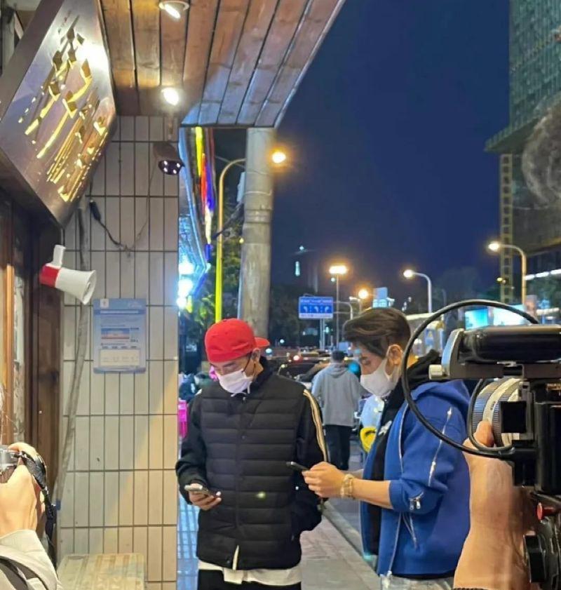 |《大湾仔的夜2》开录！原班人马5缺2！周柏豪吴卓羲现身首期录制