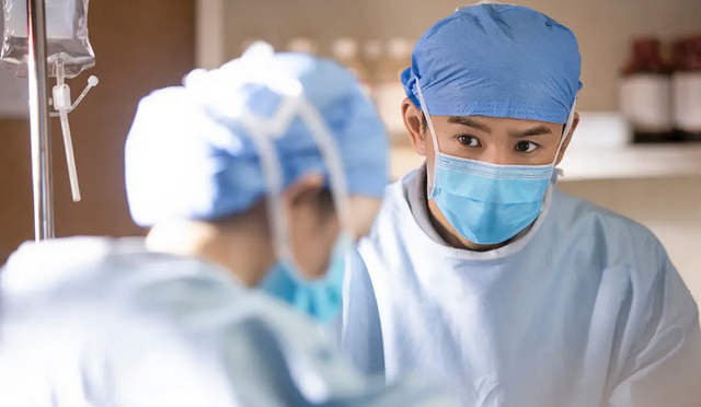 国产剧|本月最火的国产剧，开播就拿下收视冠军，央视又拿出一部王炸