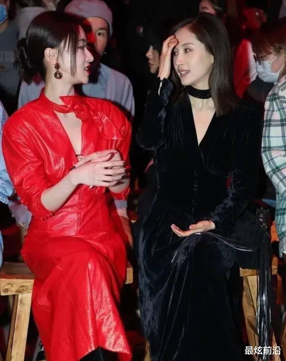 王子文|吴谨言和王子文罕见同框，一个明艳飒爽一个端庄大气，两个人都瘦