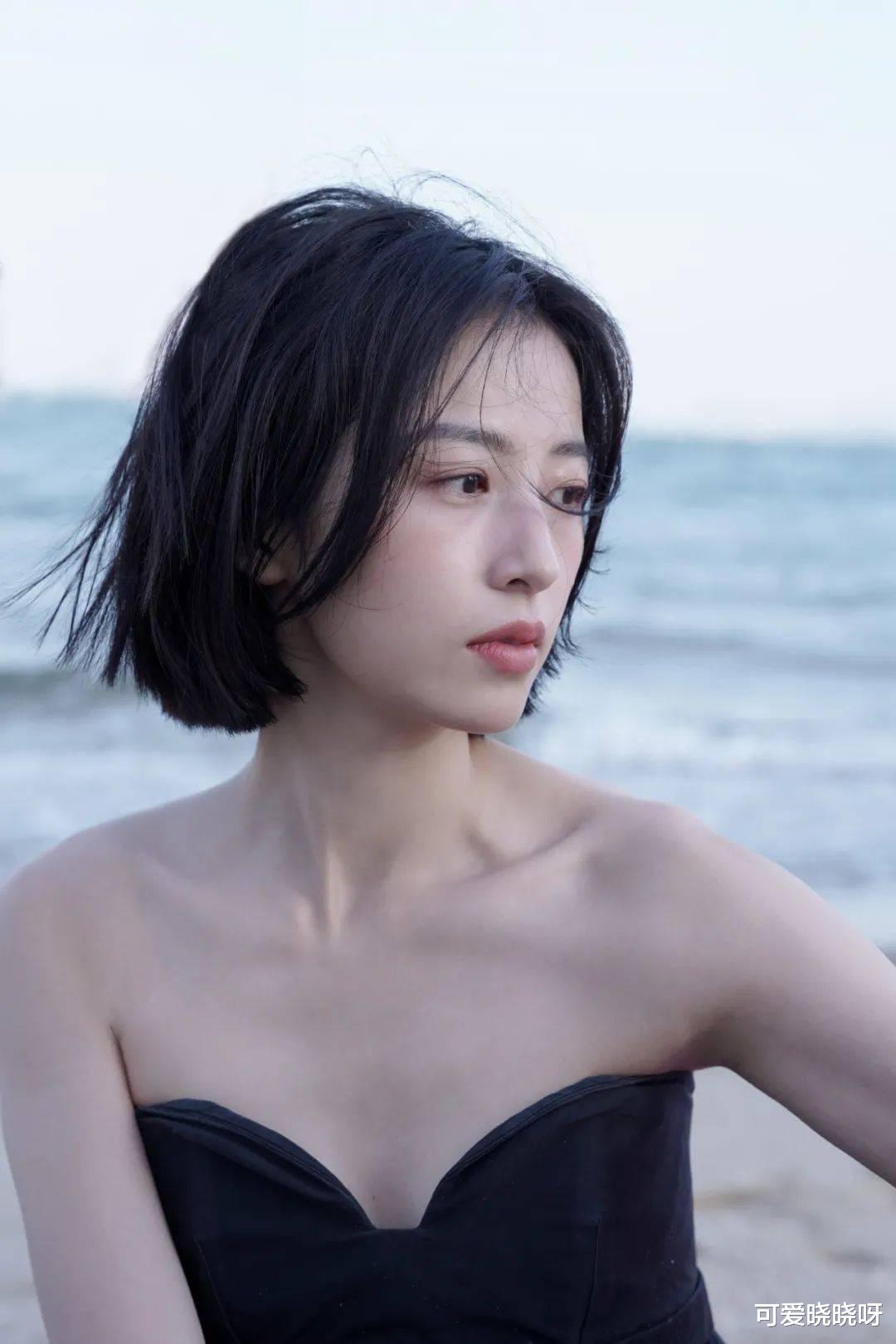 短发 张雨绮撞脸宋慧乔?“下巴短发”真是谁剪谁上头!