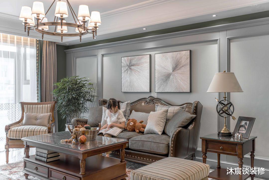 她不要“网红”风格，新家装成经典美式风，到处透露着休闲的浪漫感