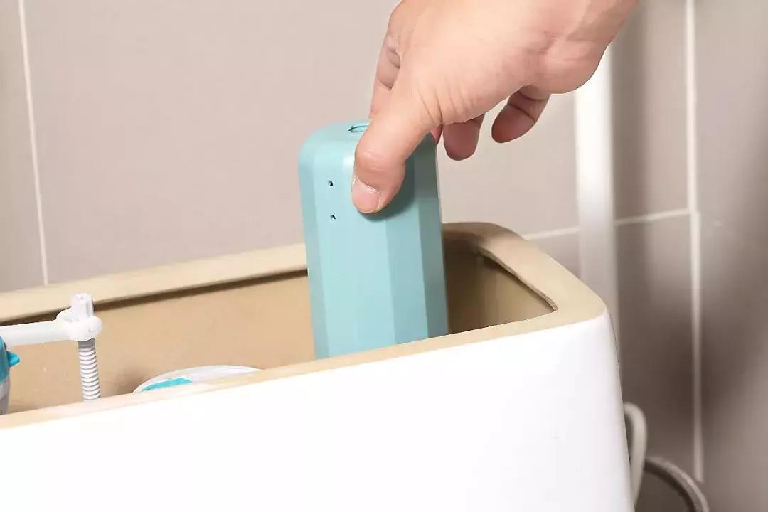 马桶上两个“按钮”有区别吗?这么简单的问题,知道的人却不多!