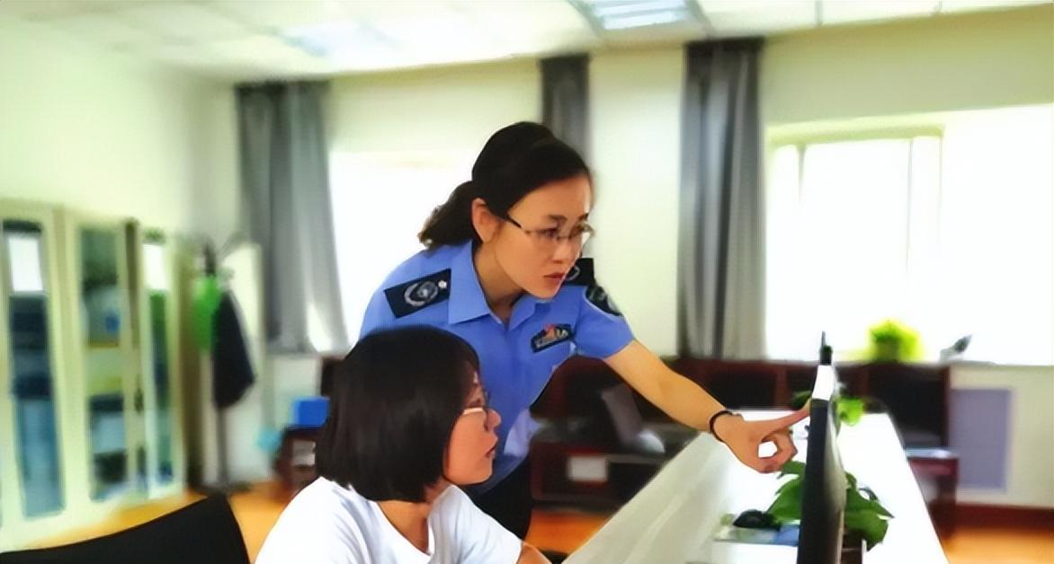 教师|本科毕业后幸福感较强的职业，教师未上榜，榜首让家长也满意