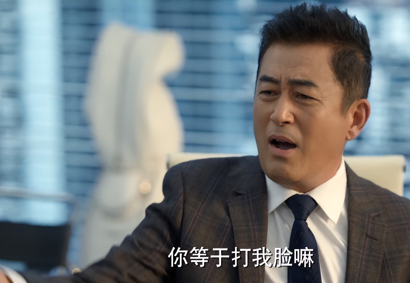 黄晓明|《玫瑰之战》导演点评黄晓明，短短几句话，却说到了观众心坎里