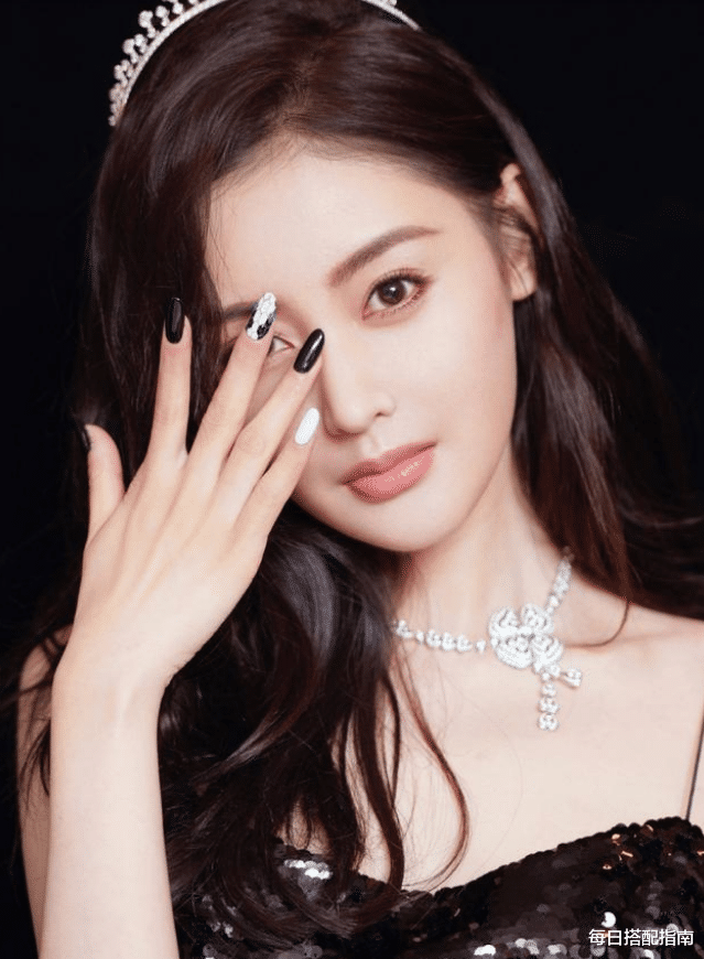 张天爱|“乘风破浪”的张天爱,是如何维持又瘦又美的状态的?