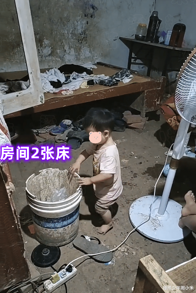 人间百态!安徽一家八口住“瓦房”,家里又脏又乱,让人下不去脚