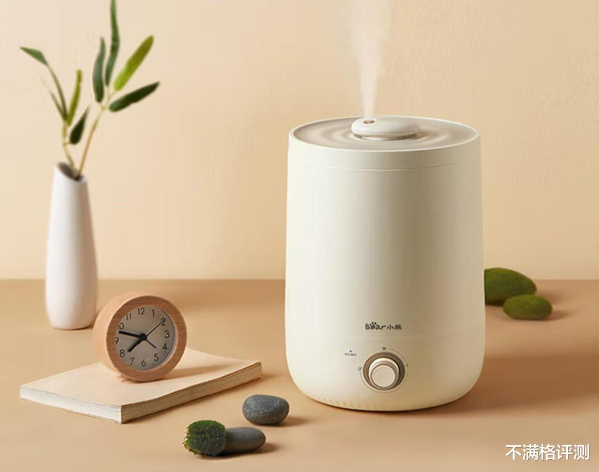 特斯拉|给“打工人”分享4款办公室好物:个个戳到你“心窝儿”