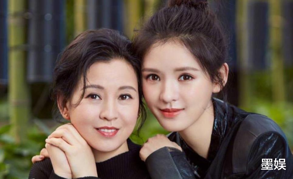 高圆圆|6位女明星的妈妈，比女儿更好看，气质果然优先于容貌