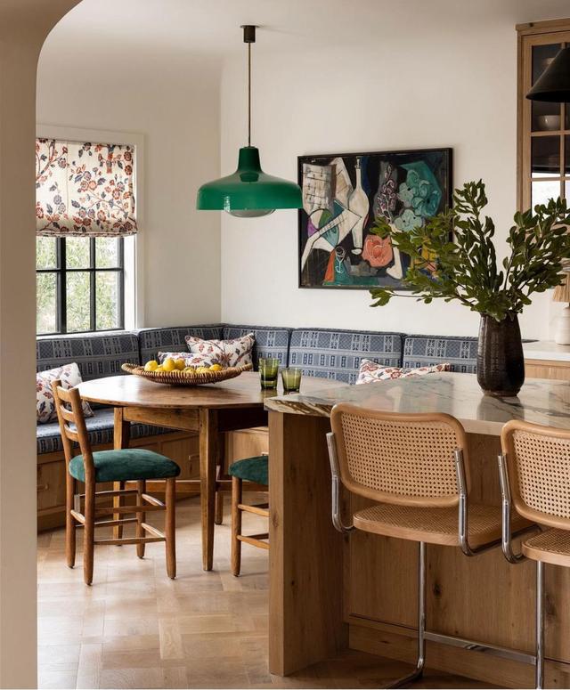 参观这个家后,才明白什么叫“高雅”,温暖复古的氛围,超治愈