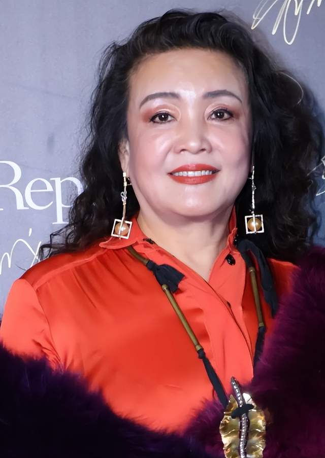 张兰|台湾省发生地震之后,汪小菲母亲张兰和孙女视频,称新房子能抗十级