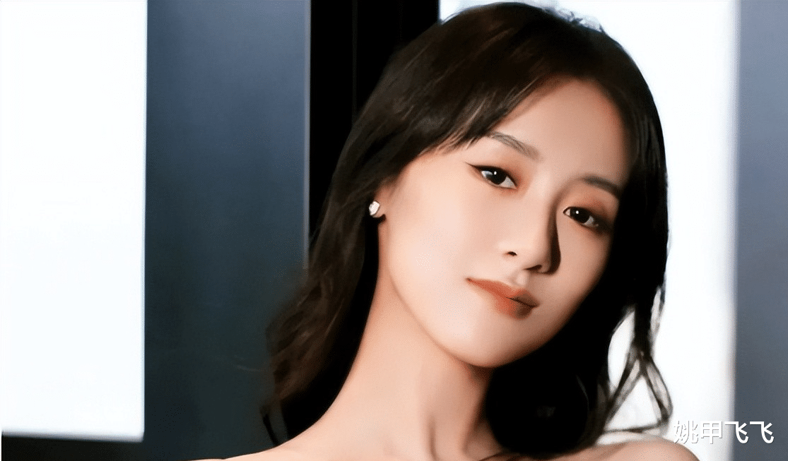 明星|以前不像,现在越看越像,这5组明星突然就相似了,真意外