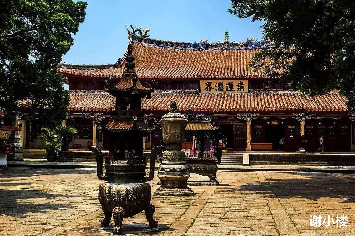通缉犯“红桃五”:潜逃16年混成佛门高僧,拍照从不露正脸