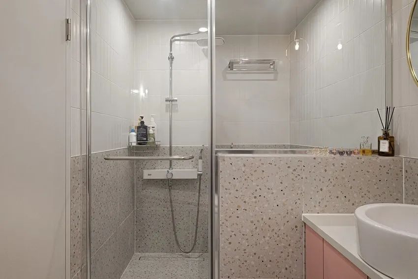 一家4口的139㎡顶复式,平凡的人不平凡的家,幸福感旁人羡慕不来