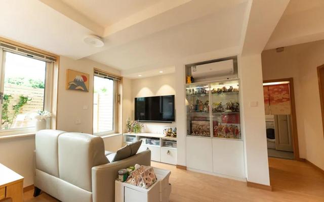 上海夫妻的85㎡小家，装修不豪华，但充满了居住智慧，值得学习！