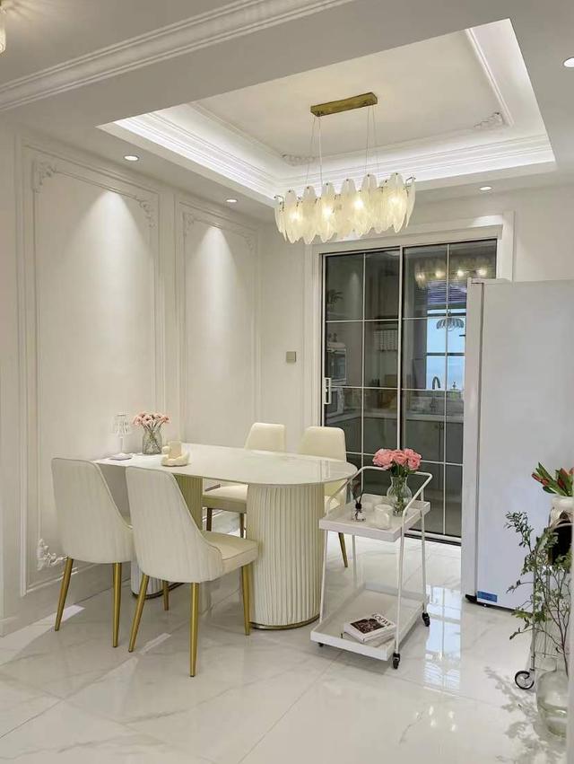 武汉发现一户人家的装修，那叫一个高级，拍照给大伙瞅瞅，超羡慕