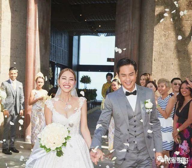 郑嘉颖|他曾与8位女星传恋情，娶小22岁港姐冠军，如今51岁婚姻很幸福