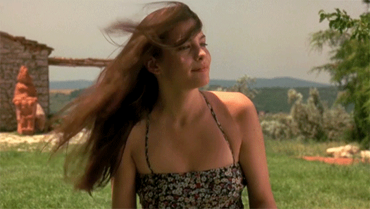 史蒂芬|风流母亲出轨生下私生女 11岁与生父相认 长大后成绝美“精灵公主”