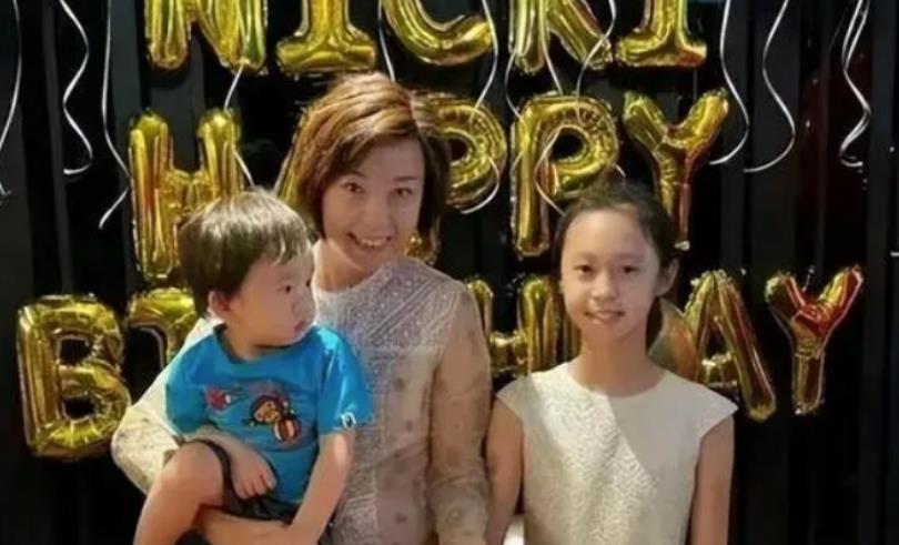 徐威|徐威宠了袁立12年,却转身娶了世界冠军张怡宁?