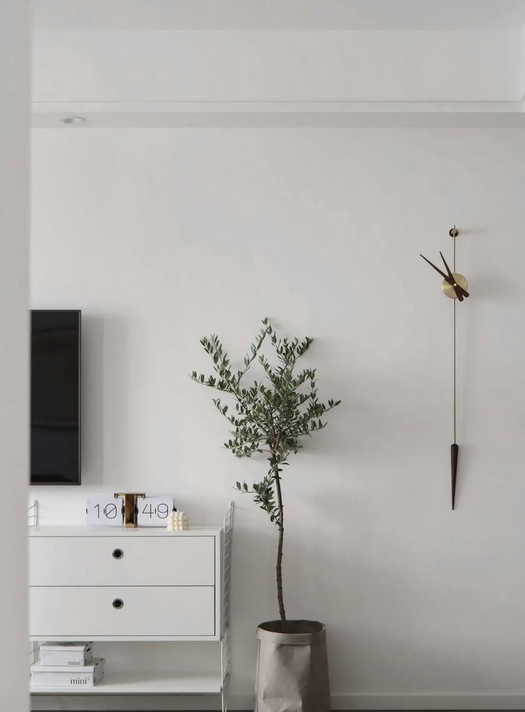 91m2简约温柔风,只用3招,打造出市中心空间感翻倍小三房!