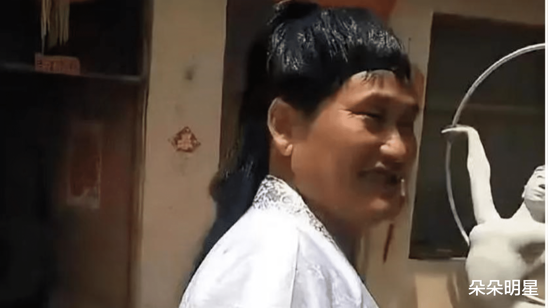 朱之文|大衣哥进军影视圈，将扮演新三国关羽，网友：导演喝多了吧