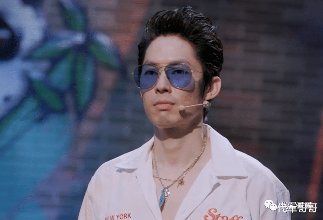 吴建豪|一恋大3岁女星,二恋小4岁富二代美女,如今44岁的他活成这样?