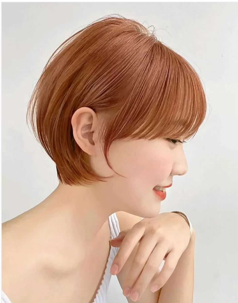 香菇 天热剪掉长发，就像换张脸，这几种短发美爆了