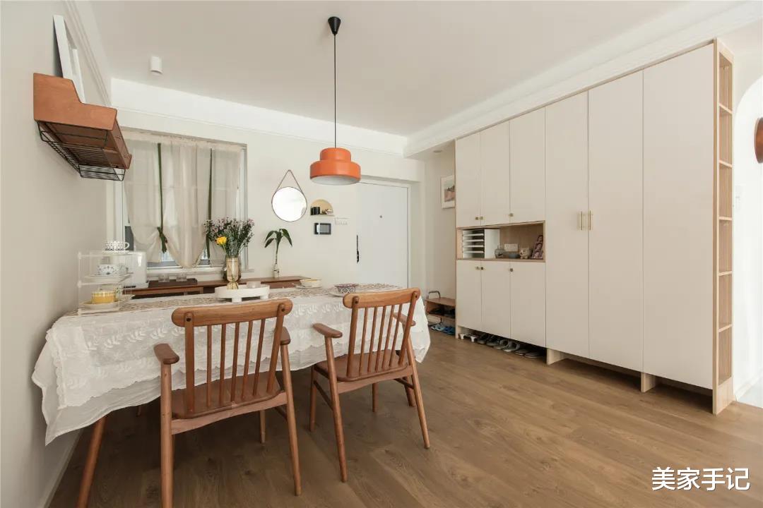 走进她家才知道什么叫比样板间还要美,舒适又温馨,是理想中的家